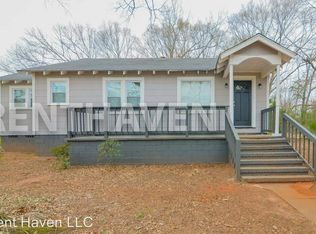 137 Cannon Rd, Wellford, SC 29385