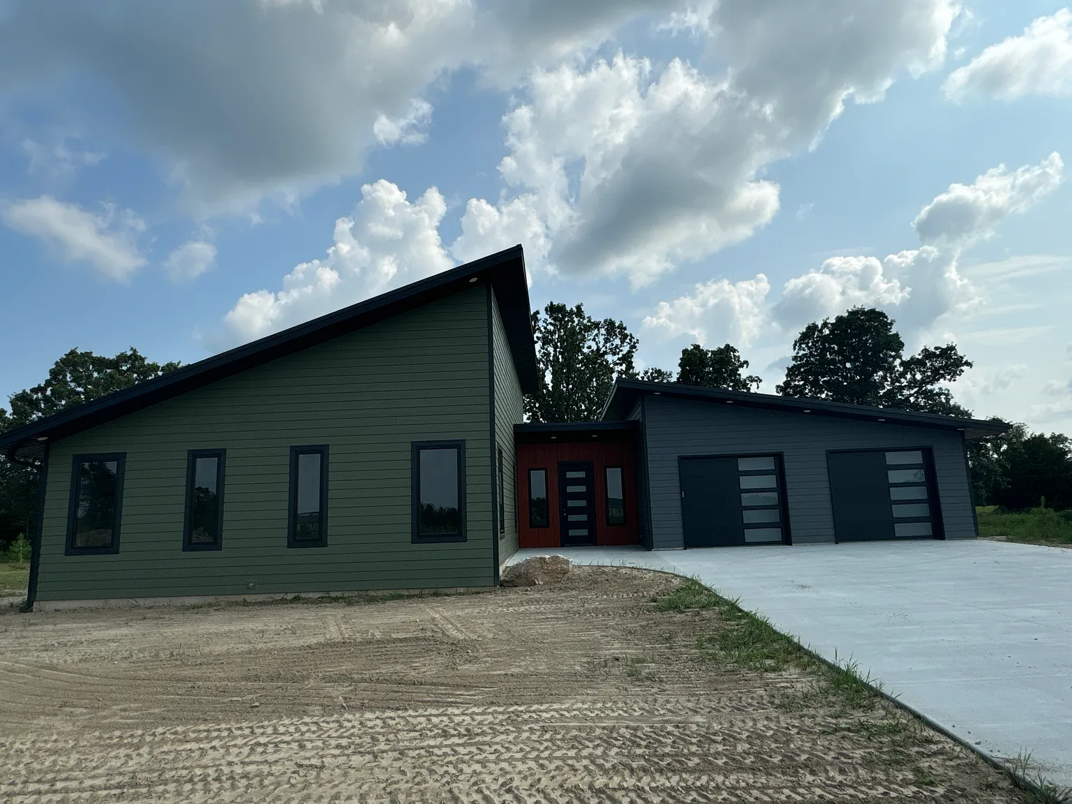 2 bed, 1600 sqft, $1,950 — Photo 4