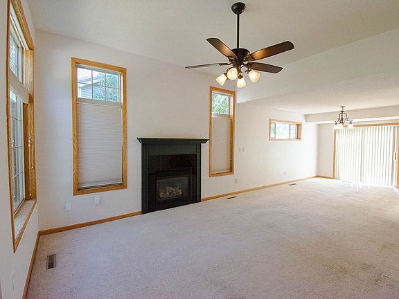 2nd image of 1354 Arthur Ln NW