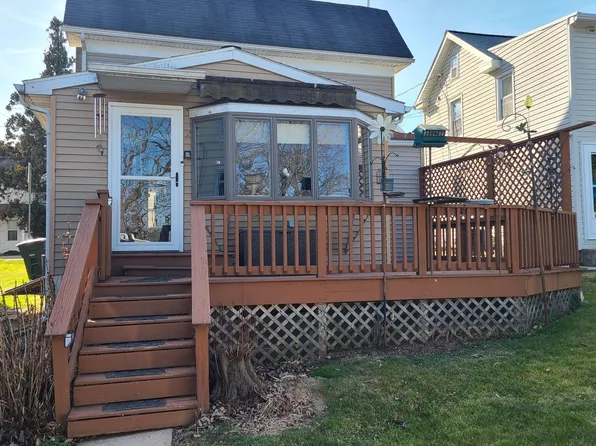 2437 S Queen St, York, PA 17402