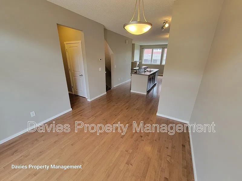 603 Watt Blvd SW — Photo 3