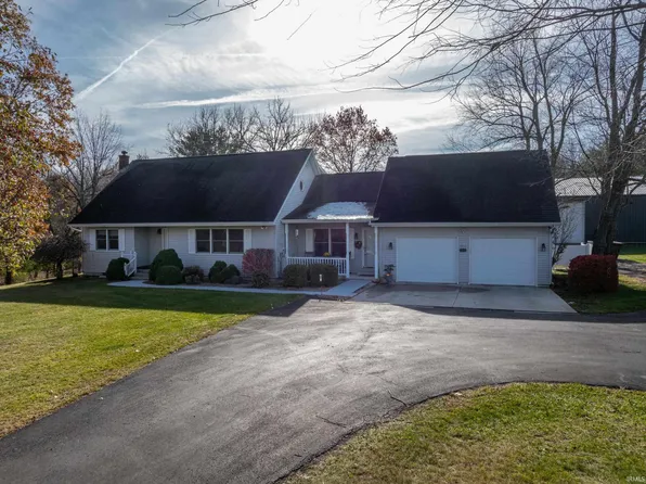 7713 E Old 30 Rd, Pierceton, IN 46562
