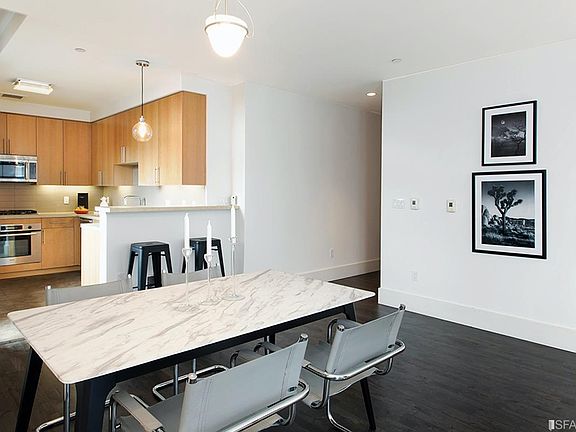 2nd image of 818 Van Ness Ave #402