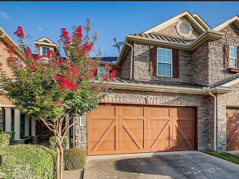 Front of home and garage
