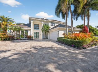 125 Pembroke Dr, Palm Beach Gardens, FL 33418