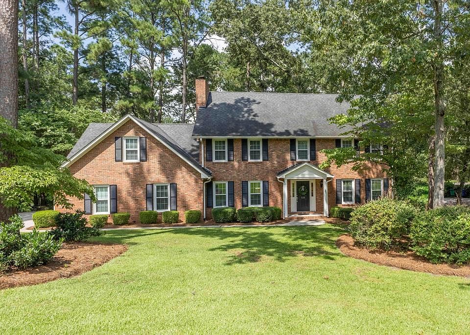 1st image of 122 Englewood Road