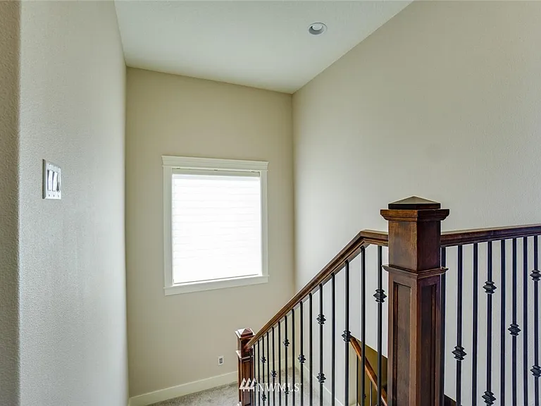 5317 NW Goodwin Loop — Photo 24