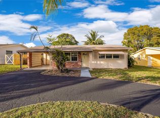 461 SW 3rd Ave, Boynton Beach, FL 33435