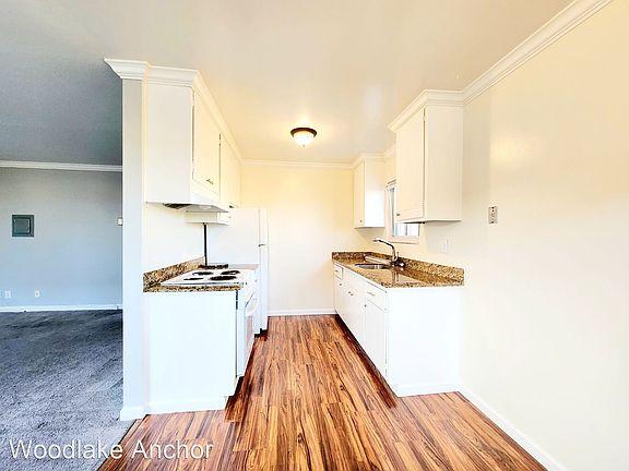 3rd image of 961 Huntington Ave #2