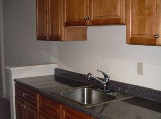 7 Hasbrouck Rd APT B, Garnerville, NY 10923