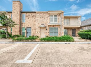 6111 Beverly Hill St #29, Houston, TX 77057