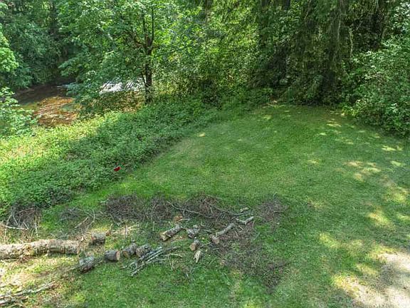 4th image of 48074 Cascadia Dr
