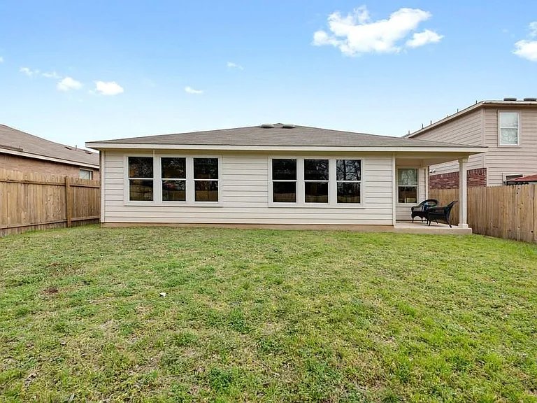 433 Moorhen Cv — Photo 23