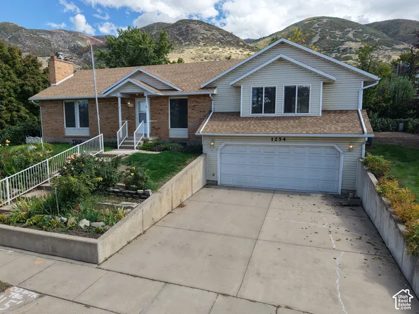 1254 N Main St, Centerville, UT 84014