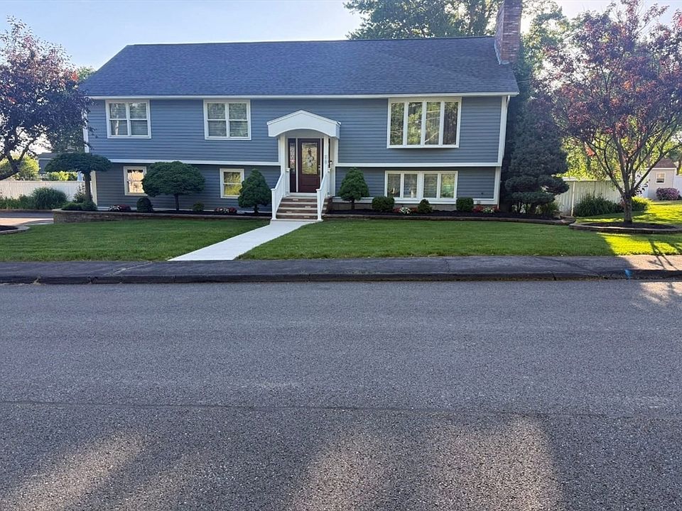 1st image of 10 Dean St