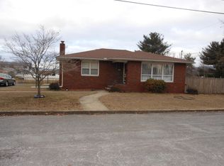 5 5th St, Moosic, PA 18507