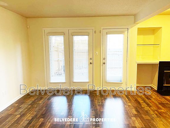 3rd image of 3726 Wayfarer Dr