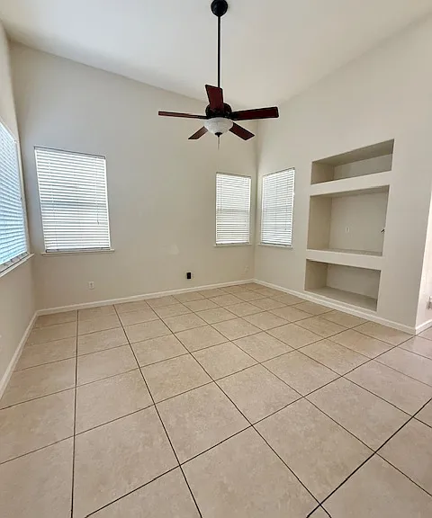 56 W Bohemia Ln — Photo 19