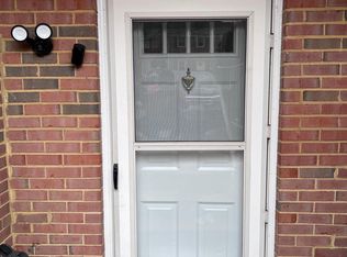 14526 Golden Oak Rd, Centreville, VA 20121