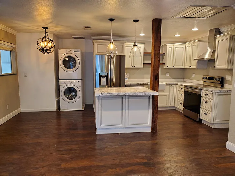 8247 Seeno Ave — Photo 16