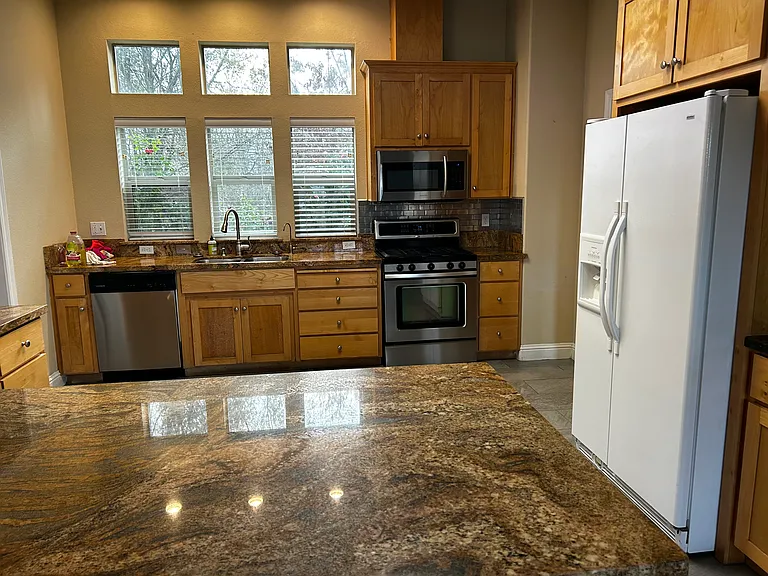 30003 N Vail Rd — Photo 9