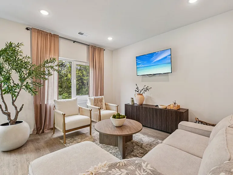 900 Ac Little Dr — Photo 5