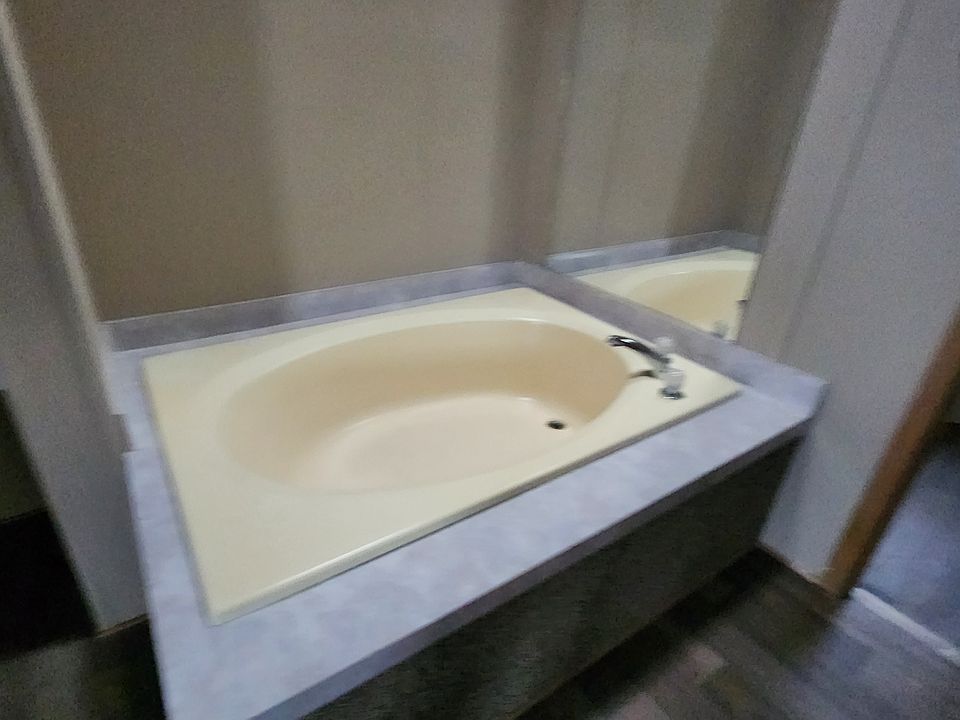 1st image of 1129 Peach Blossom Cir