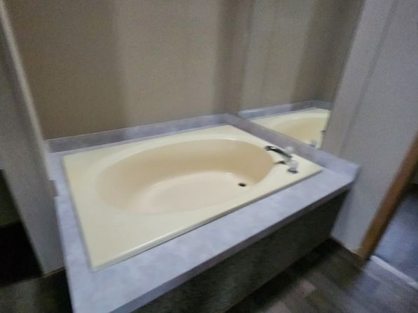 1129 Peach Blossom Cir