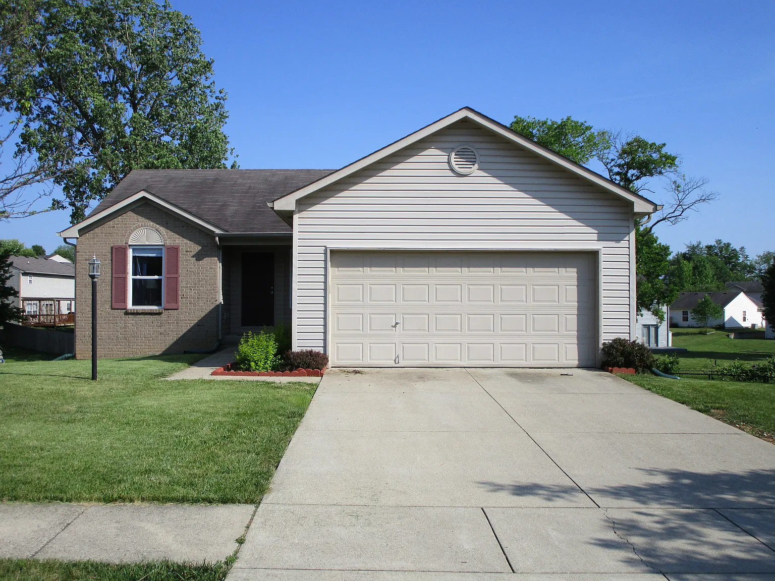 1551 W Leighton Ln photo 1