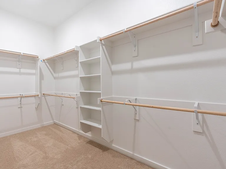 712 Melody Hill Dr — Photo 28