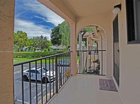 9431 Boca Cove Cir
