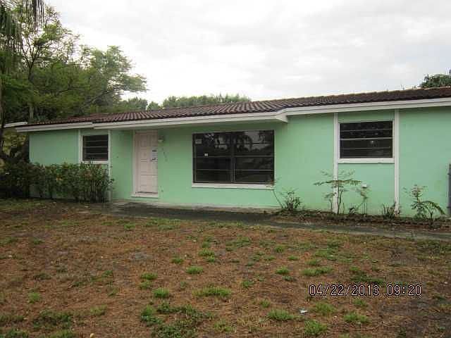 1st image of 14834 SW Seminole Dr