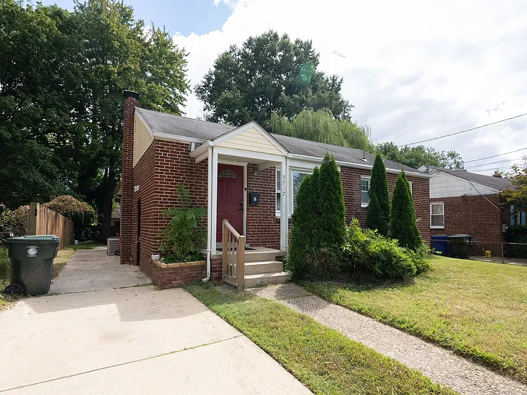 9717 Wichita Ave — Photo 2
