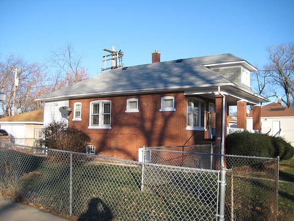 2nd image of 351 S 23rd Ave