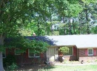 10 N Oak Forest Dr, Greenville, SC 29617