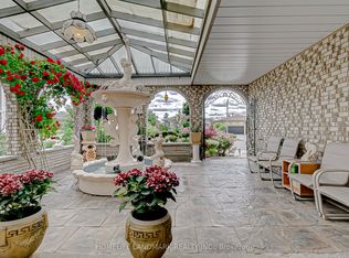 452 Woodbridge Ave, Vaughan, ON L4L2T4