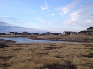 1556 Johnson Dr, Moorhead, MN 56560