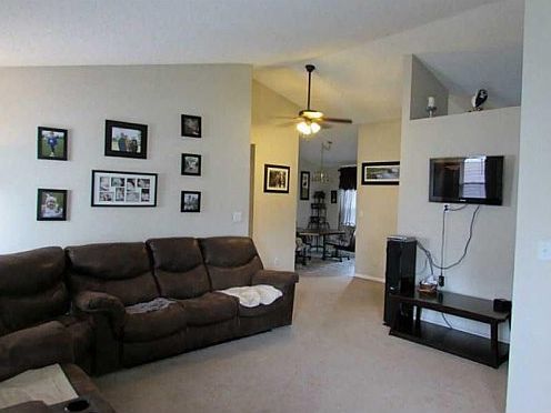 3rd image of 8112 Whistlewood Dr