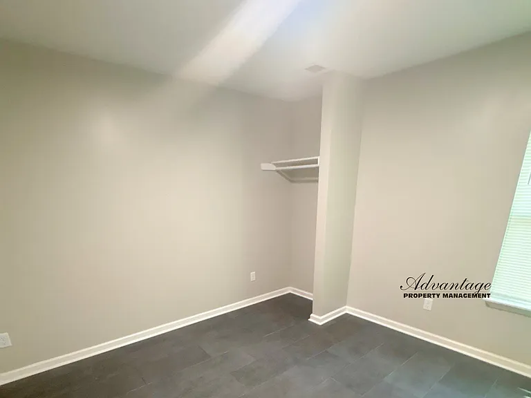 2967 Forest Ave — Photo 14