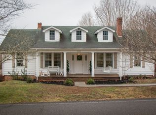 1162 Muddy Creek Rd, Blountville, TN 37617