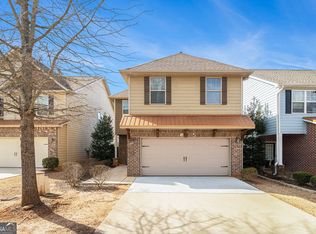 333 Clover Brook Dr, Locust Grove, GA 30248