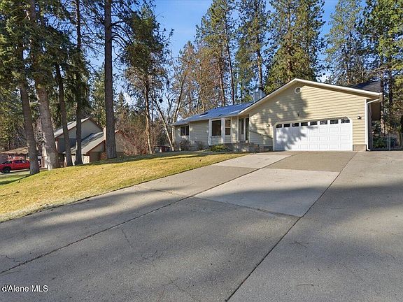 3rd image of 5118 N Pinegrove Dr