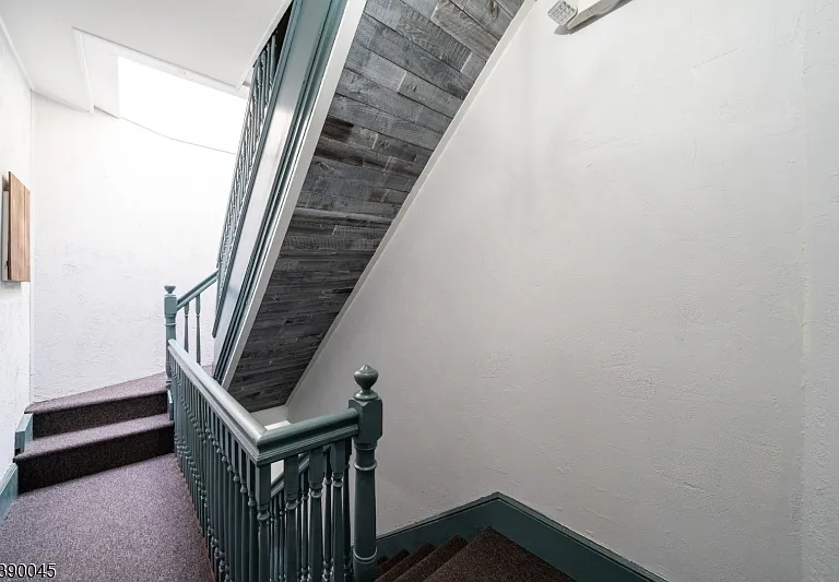 9 Kling St #1 — Photo 10