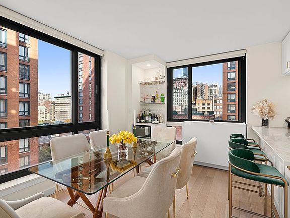 5th image of 1 Irving Pl APT V12f
