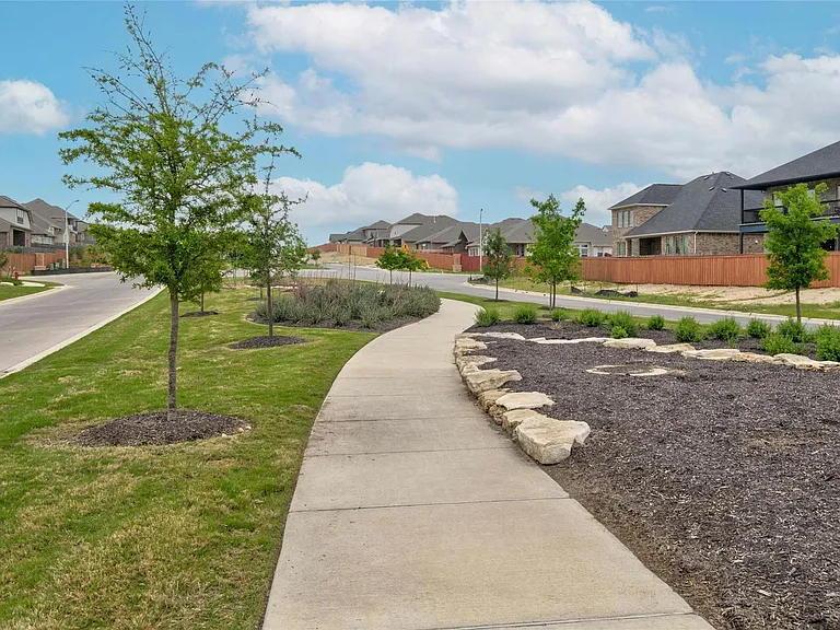 311 Tangerine Dr — Photo 36