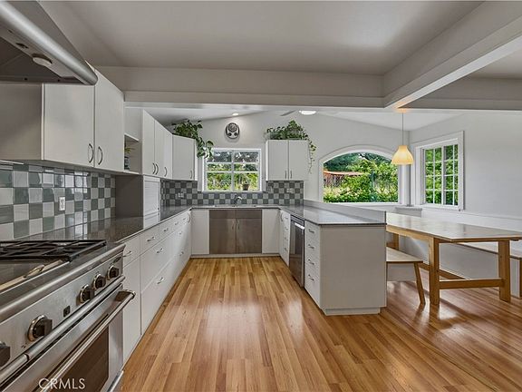 4th image of 7990 San Gabriel Rd