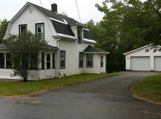 190 Valentine Ave, Derby Line, VT 05830
