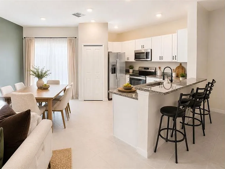 6115 Shiner St — Photo 5