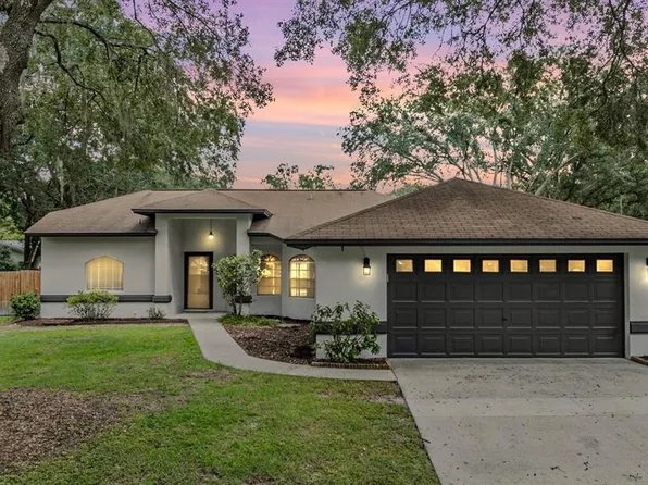 1014 Windsor Way, Lutz, FL 33559