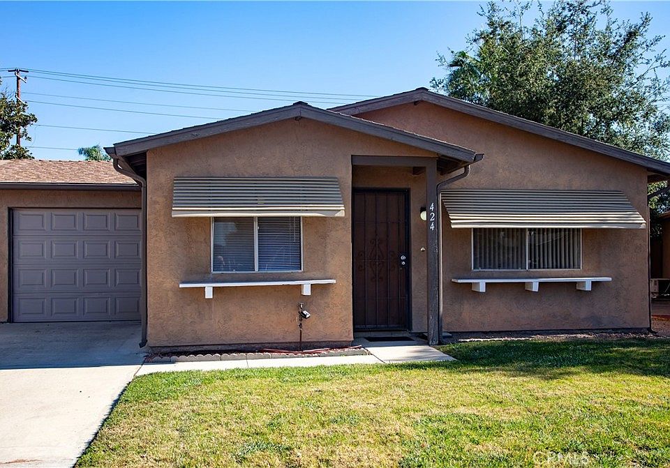 1st image of 424 Tierra Baja Way